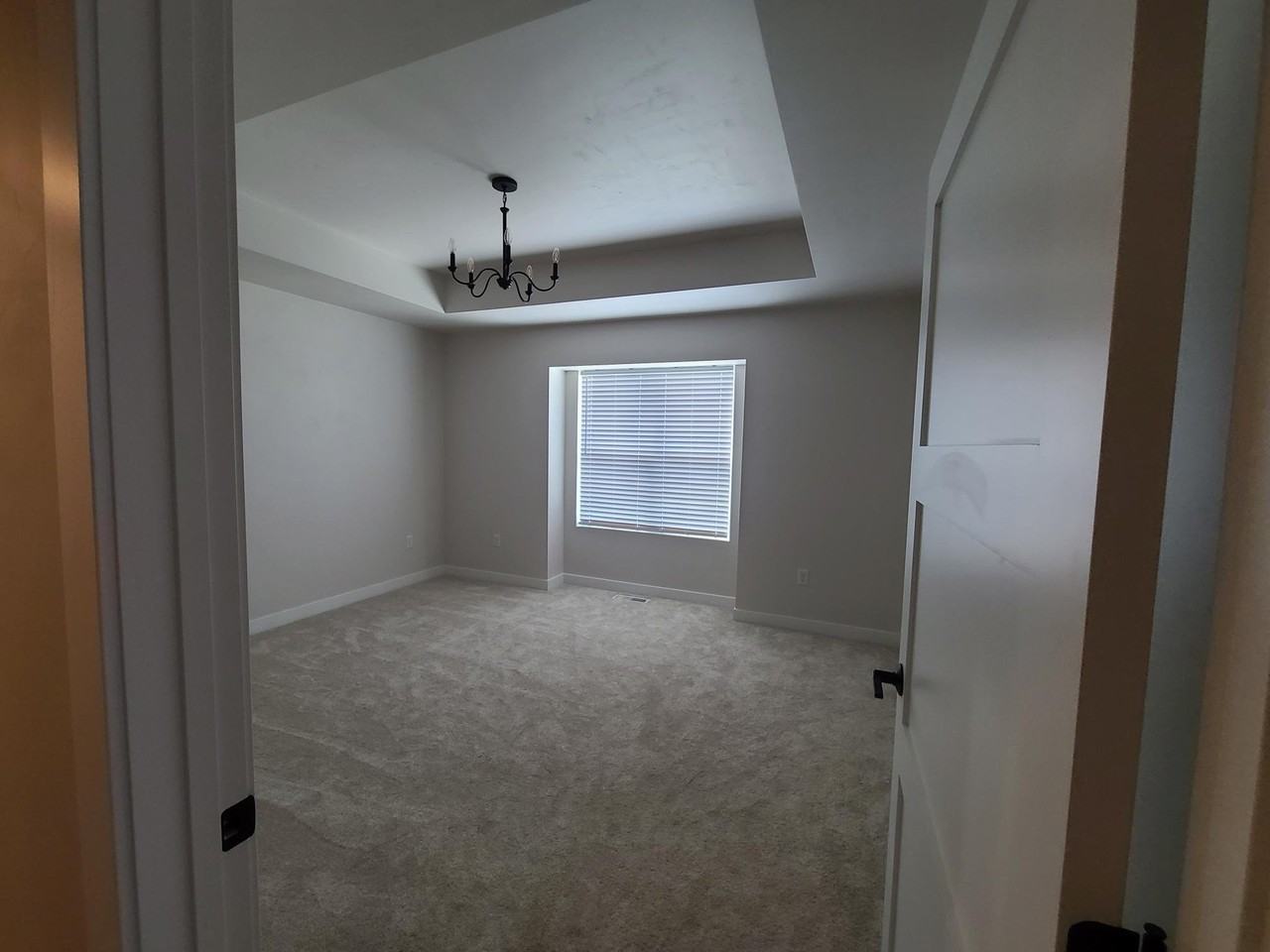 423 Founders Way - Photo 7 of 22