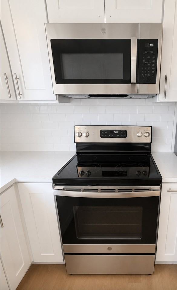 290 Washington St #4 - Photo 3 of 16
