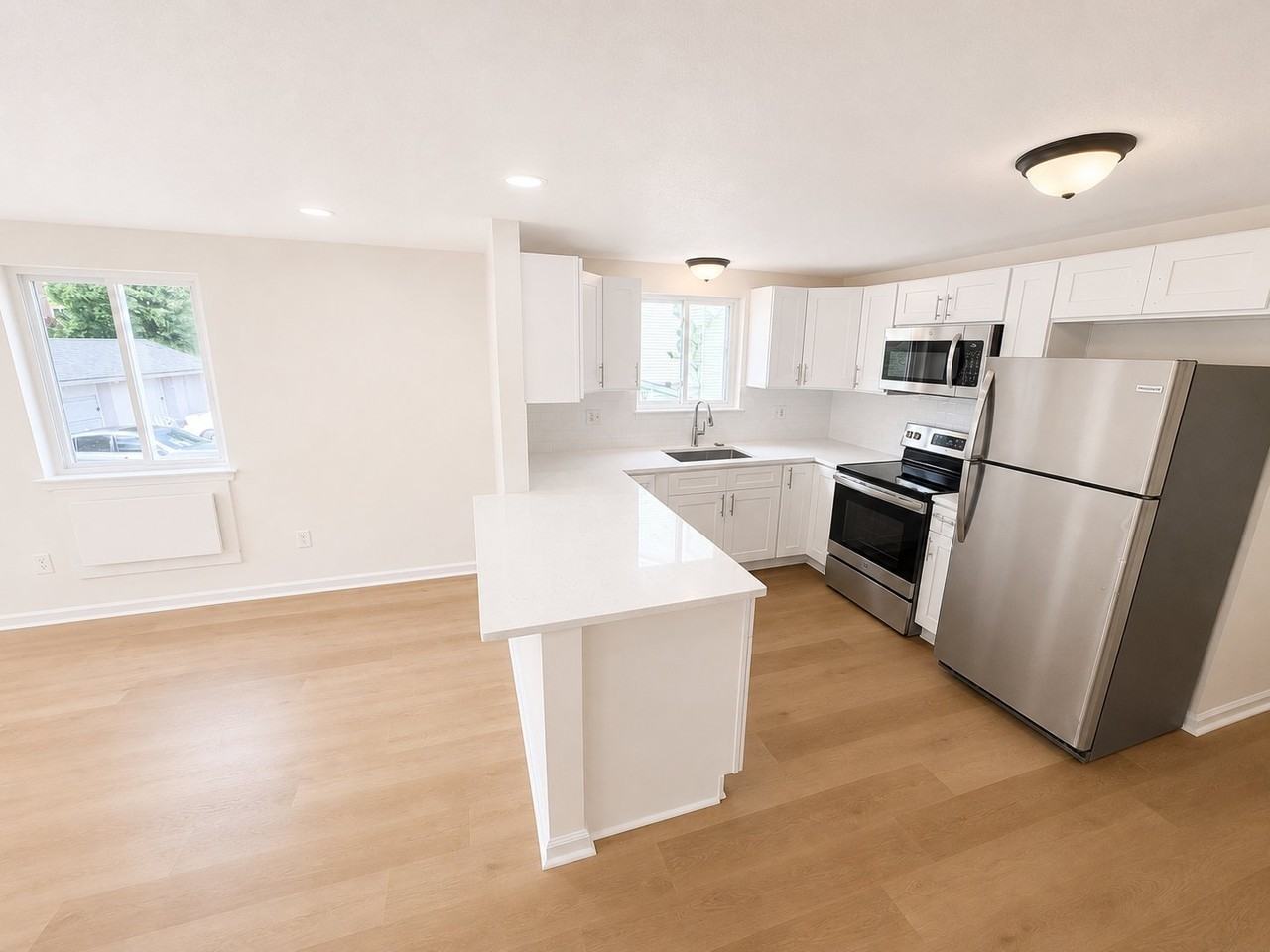 290 Washington St #4 - Photo 7 of 16