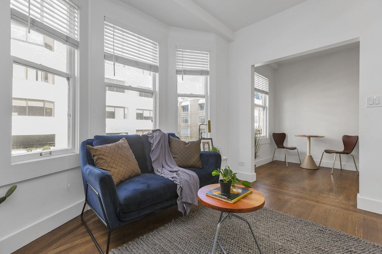 1405 Franklin - Photo 2 of 14