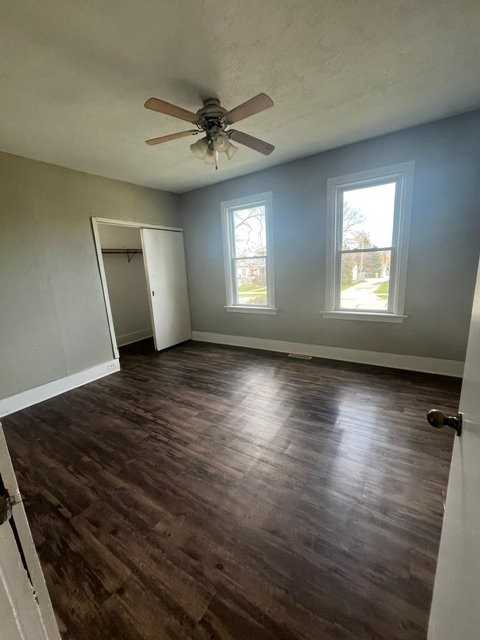 946 N 8th St #946 - Photo 2 of 16
