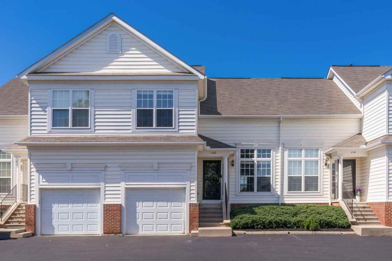 6342 Downwing Ln - Photo 3 of 39
