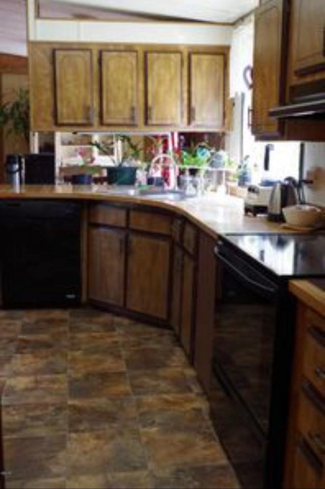 204 Old Creek Rd - Photo 4 of 6