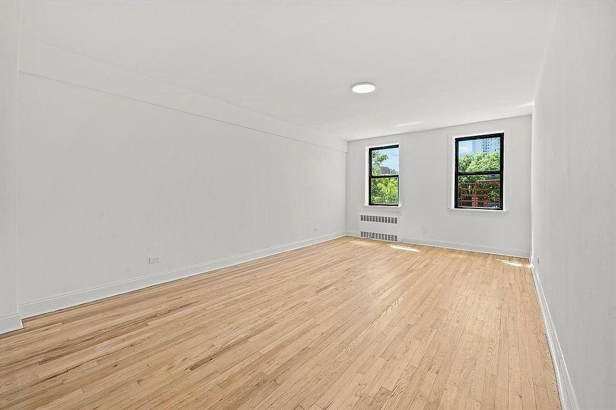 3260 Netherland Ave #5C - Photo 7 of 12