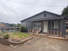 featured image of 1718 Nw Crouch St