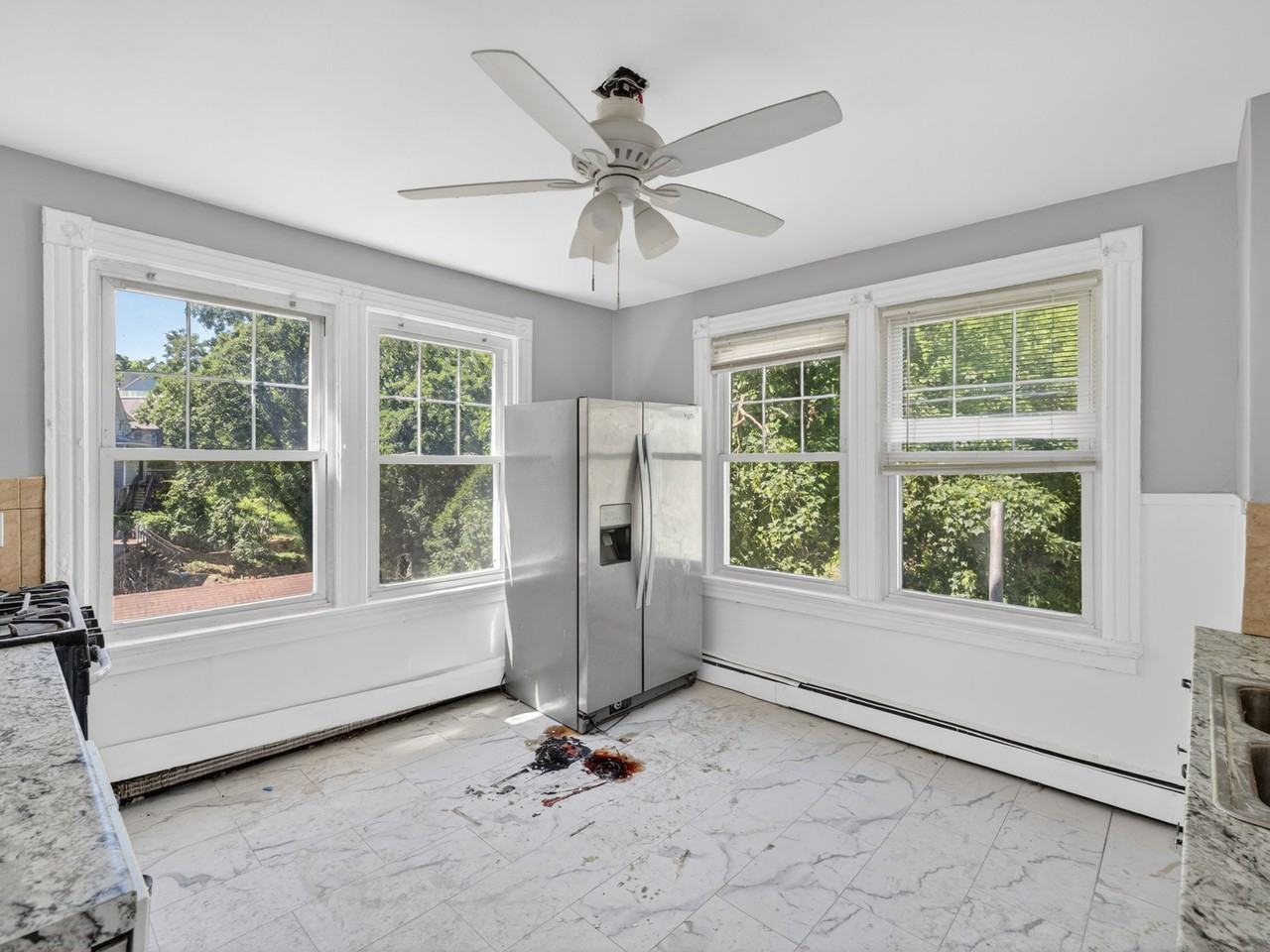195 Laurel Hill Ave #2 - Photo 3 of 20