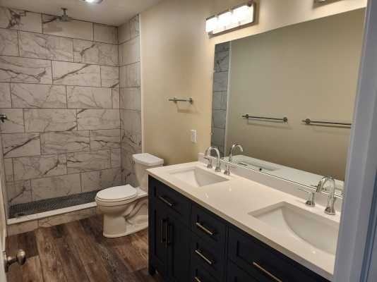 729 Keenway Cir #E - Photo 5 of 8