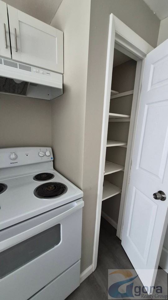 2305 Wyoming St #B - Photo 7 of 16