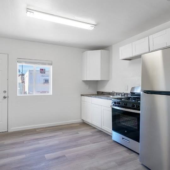 4141 E Lee St #3 - Photo 3 of 14
