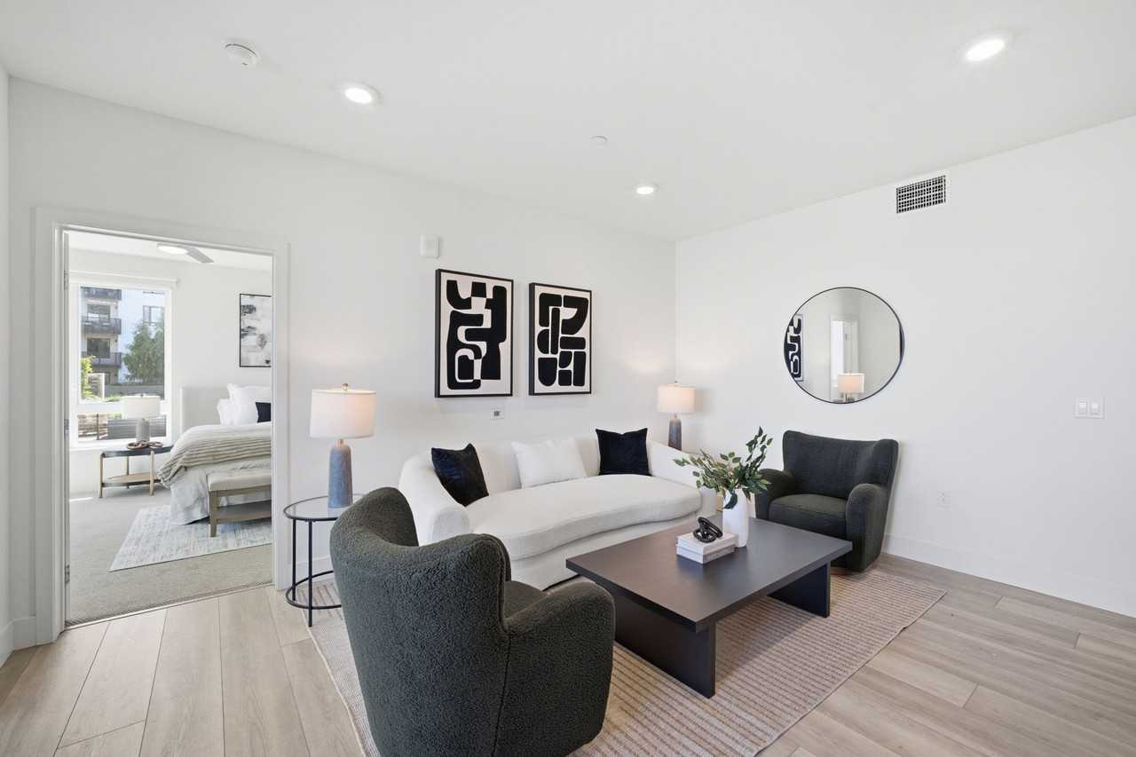3578 Rambla Pl #303 - Photo 6 of 19