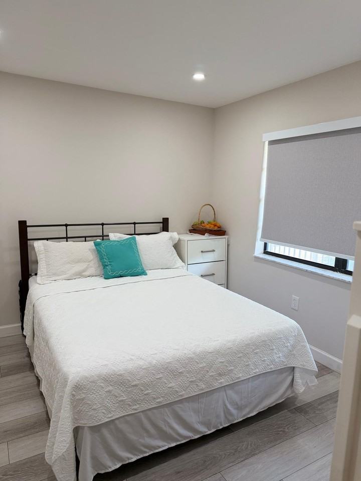 8261 Sw 128th St #0 - Photo 6 of 12
