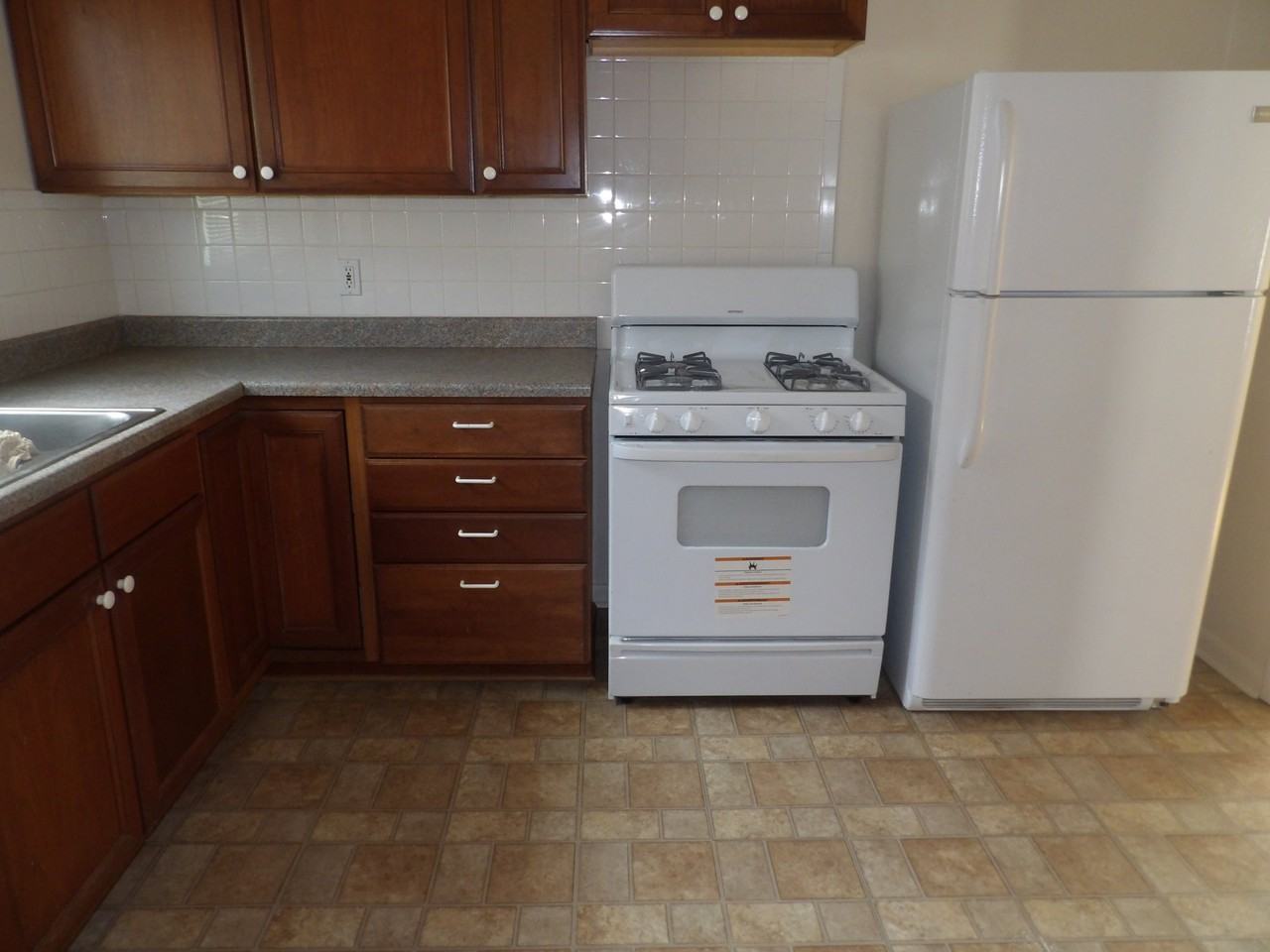 1501 N Cedar St - Photo 6 of 20