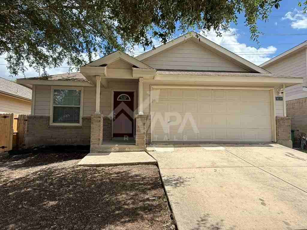415 Solar Dr - Photo 2 of 17