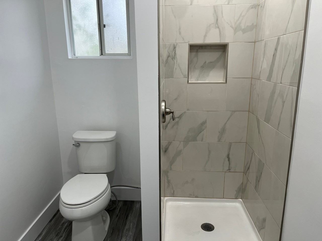 452 N Alexander St - Photo 5 of 6