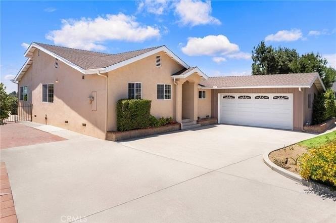 1003 Langley Way - Photo 2 of 35