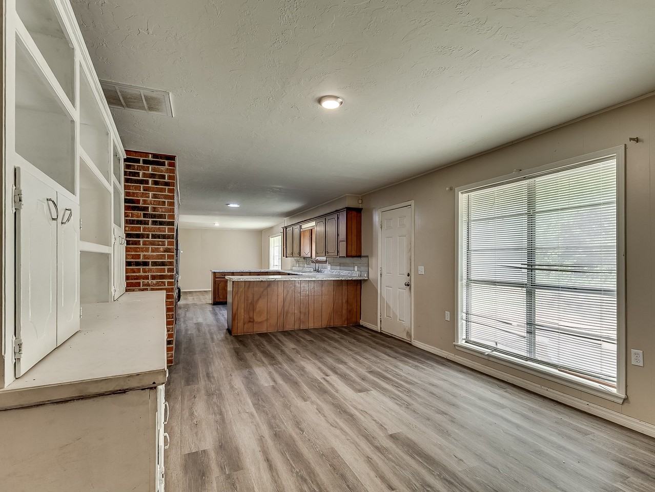27115 Western Ave - Photo 7 of 18