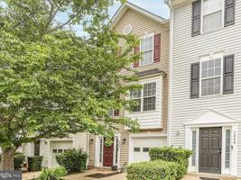 featured image of 7206 Finch Ln