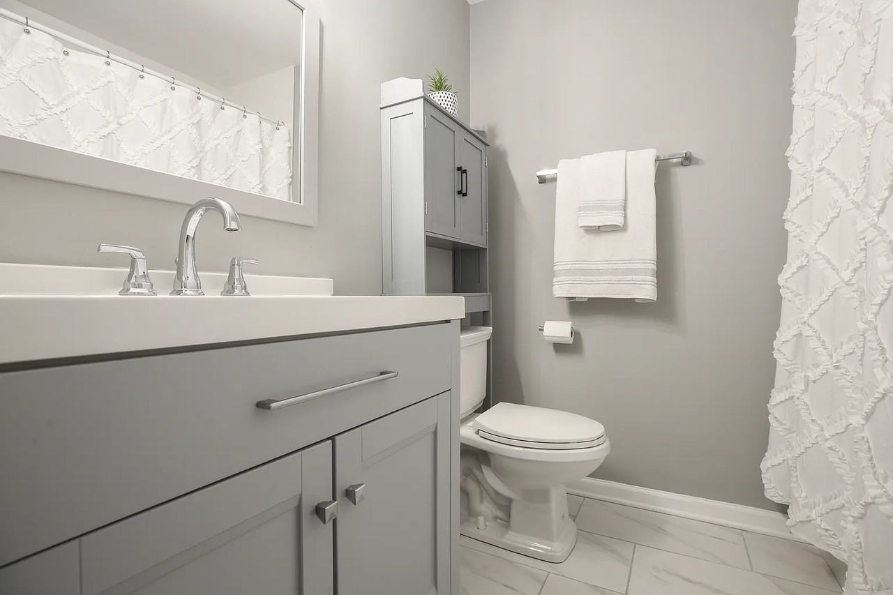 7206 Finch Ln - Photo 4 of 19