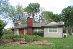 5821 Lowell St - Photo 1 of 1