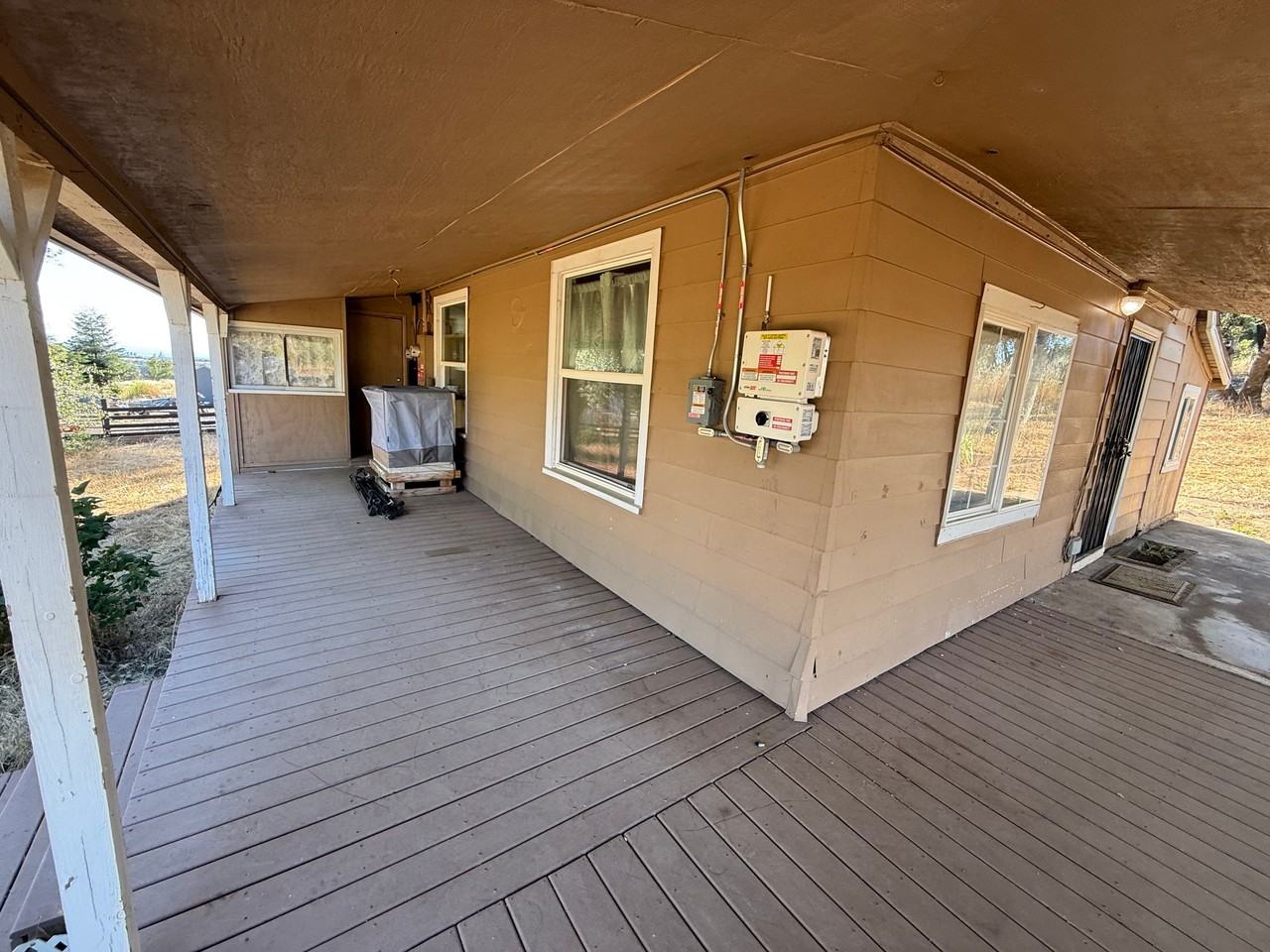 3929 Pardes Way - Photo 3 of 18