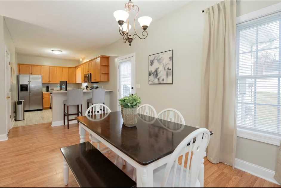 102 Wyndpark Cir - Photo 5 of 20