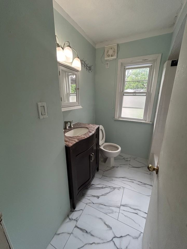 26333 Eton Ave - Photo 7 of 16