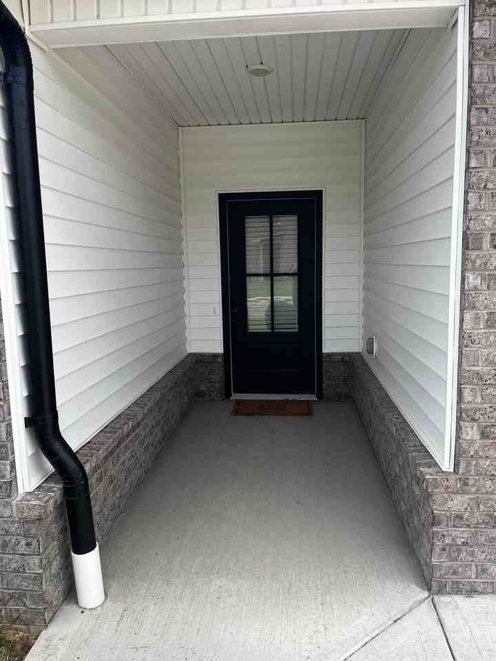 1417 Lemongrass Dr - Photo 3 of 20