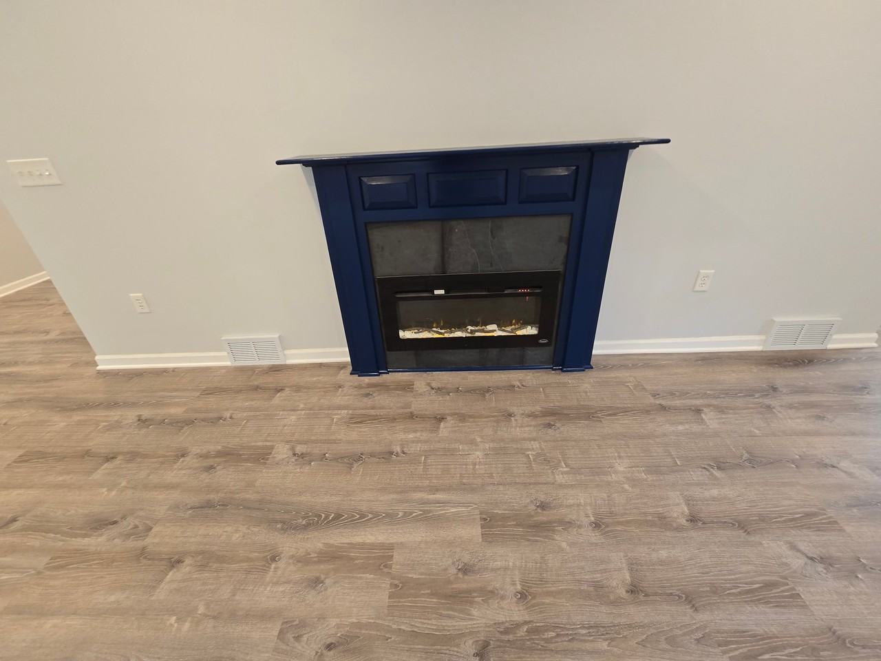 216 Robert Ave - Photo 5 of 18