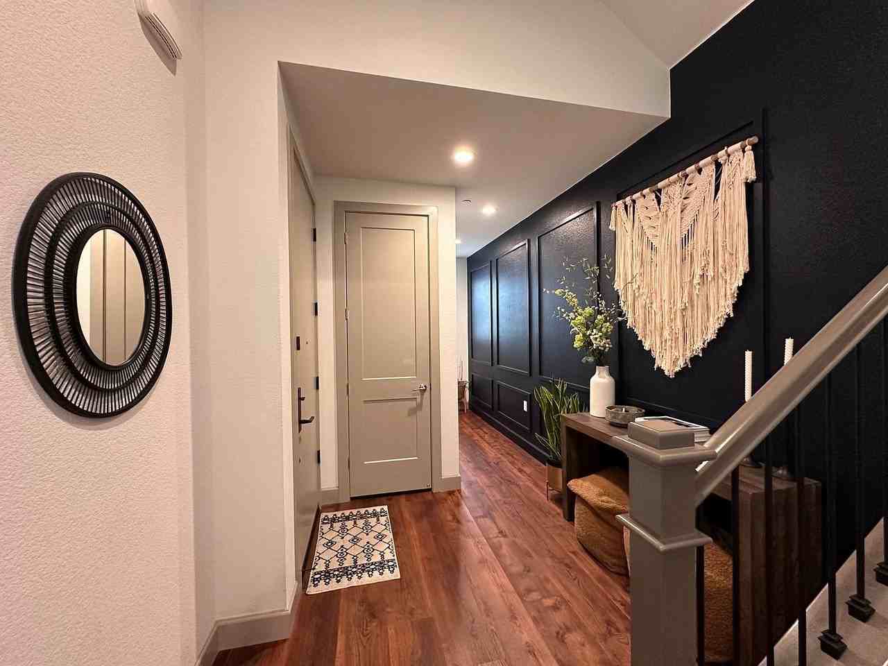 5661 Beale Ave - Photo 4 of 10