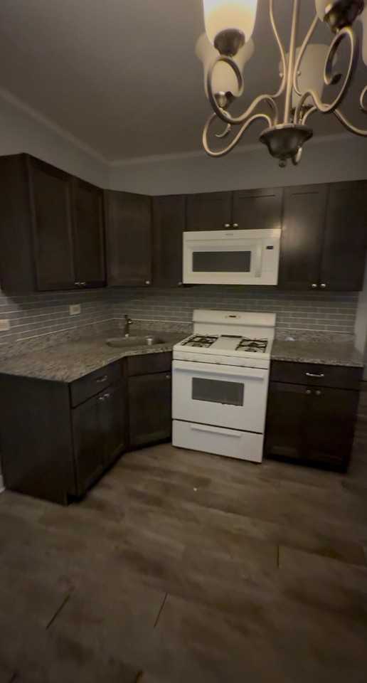 5529 W 22nd Pl #B