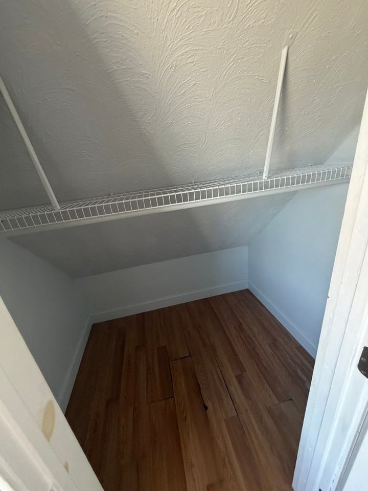 189 Lincoln St #3 - Photo 6 of 10