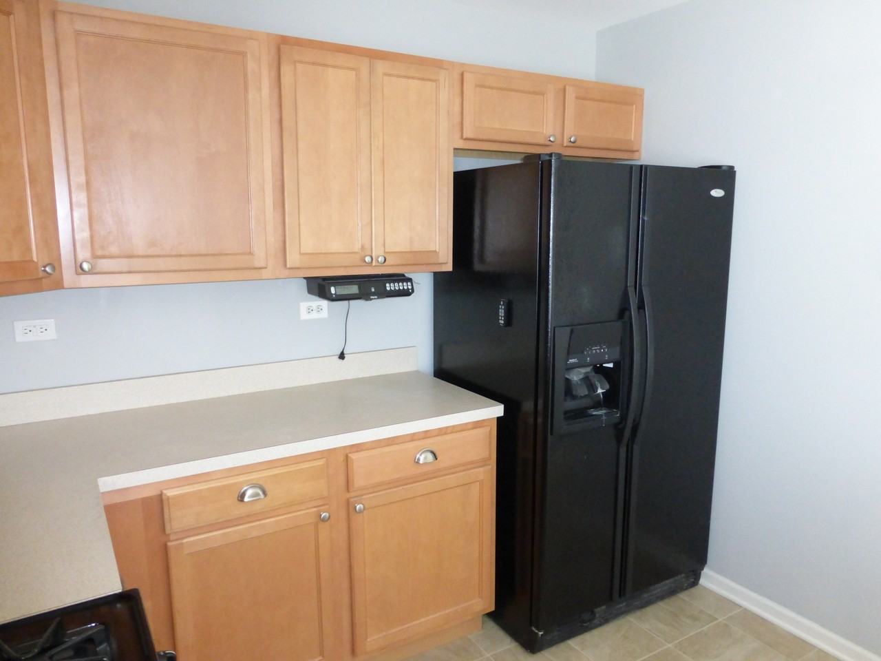 914 Clover Ln #914 - Photo 3 of 23