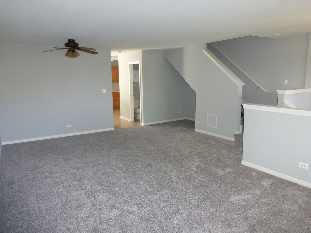 914 Clover Ln #914 - Photo 5 of 23