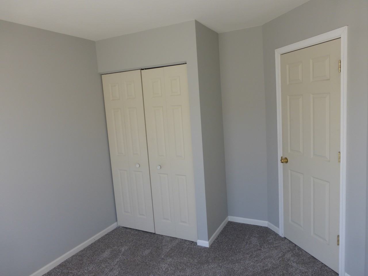 914 Clover Ln #914 - Photo 6 of 23