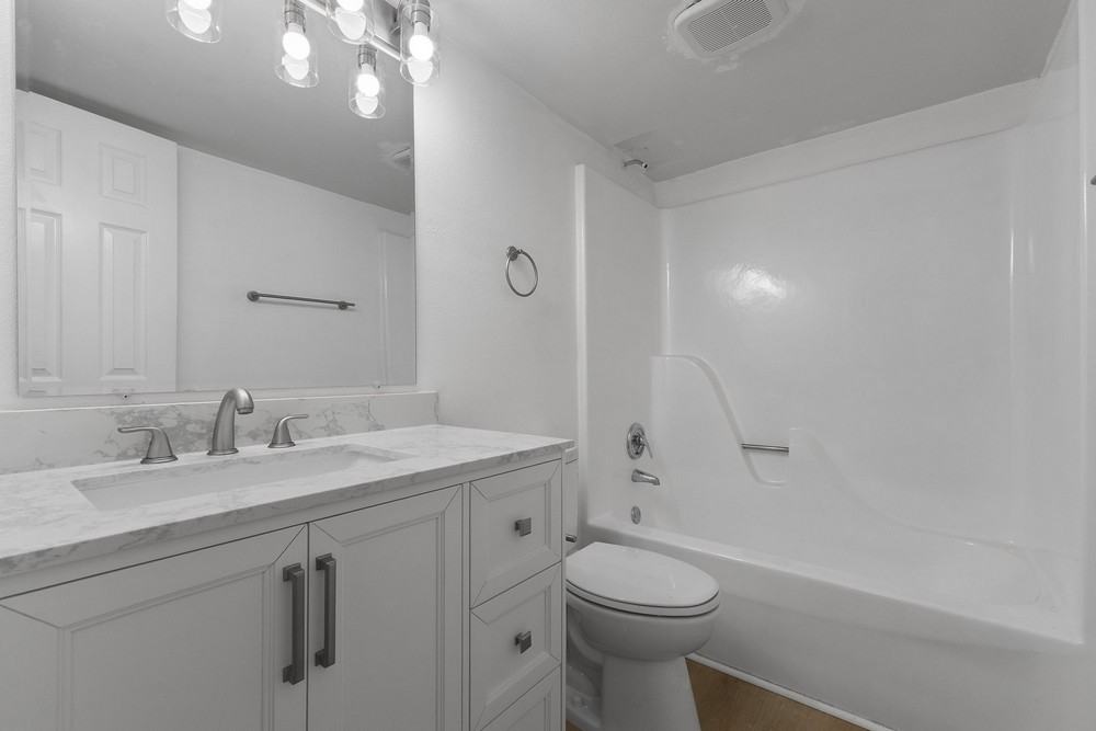 3336 Colonial Oaks Dr #1B - Photo 6 of 10