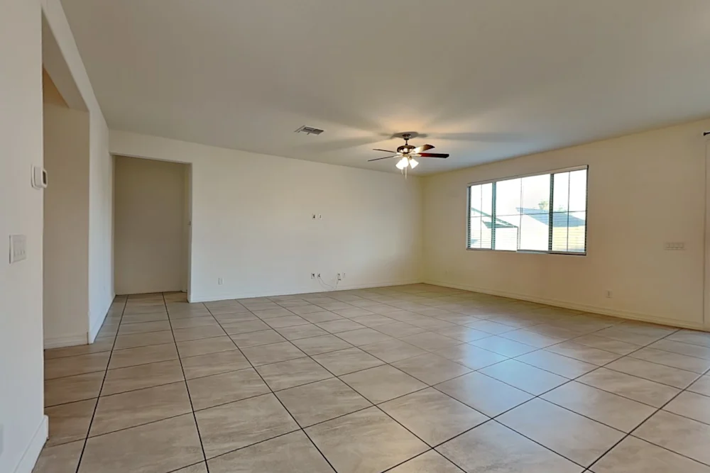 11416 W Edgemont Ave #NA - Photo 6 of 12