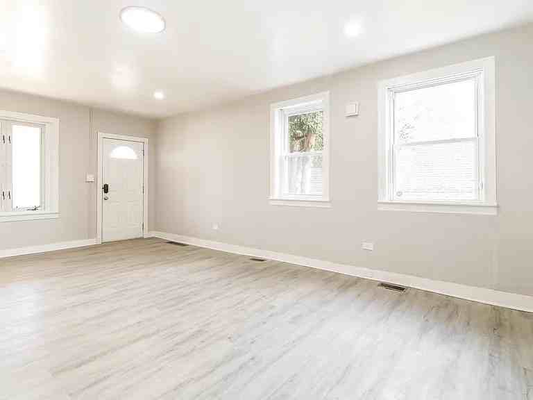 417 S 2nd St #NA - Photo 2 of 9