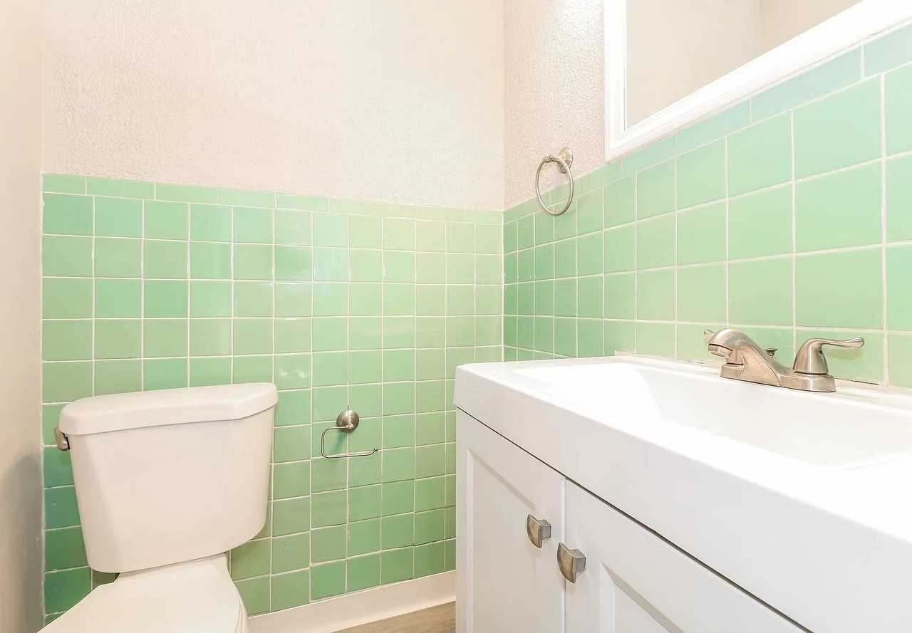 417 S 2nd St #NA - Photo 6 of 9