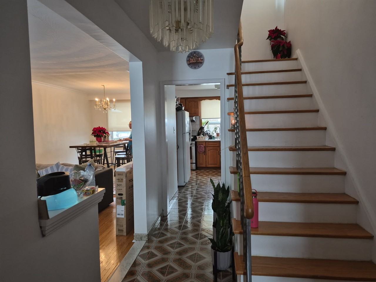 Chateau Ct & Giltspur Dr - Photo 3 of 7