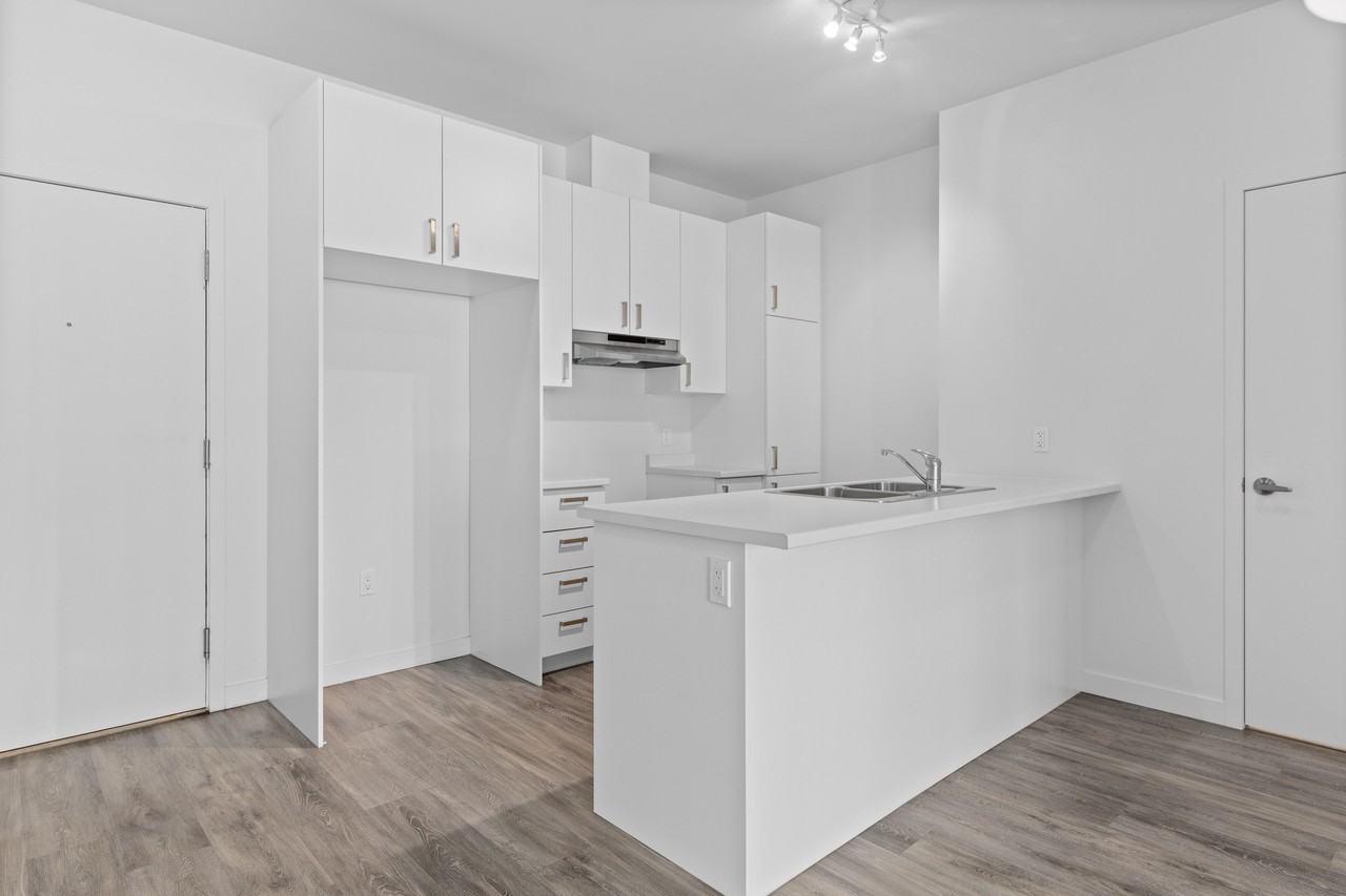 150 Rue de la Maçonnerie #202 - Photo 2 of 34