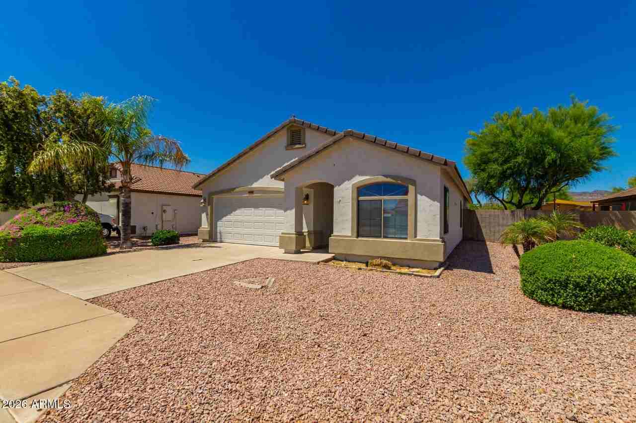 10140 E Caballero St - Photo 4 of 24