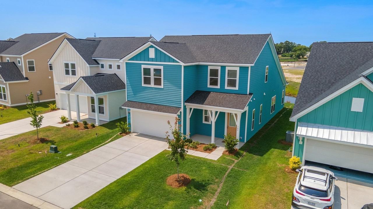 782 Ebb Tide Rd - Photo 3 of 50