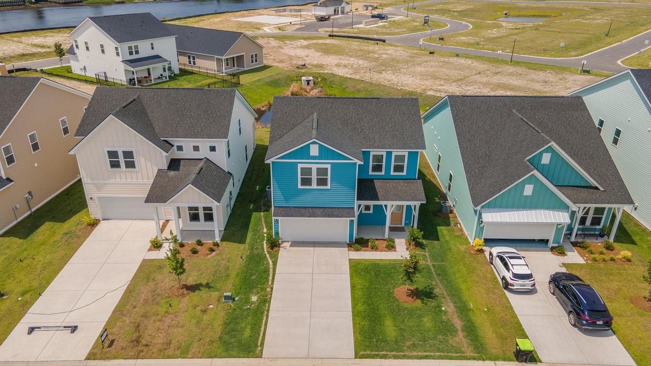 782 Ebb Tide Rd - Photo 7 of 50