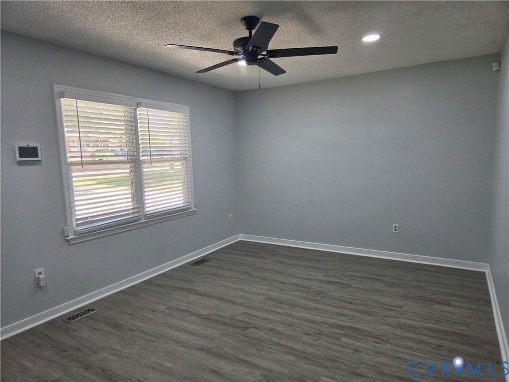 2937 Forest Hills Rd - Photo 6 of 16
