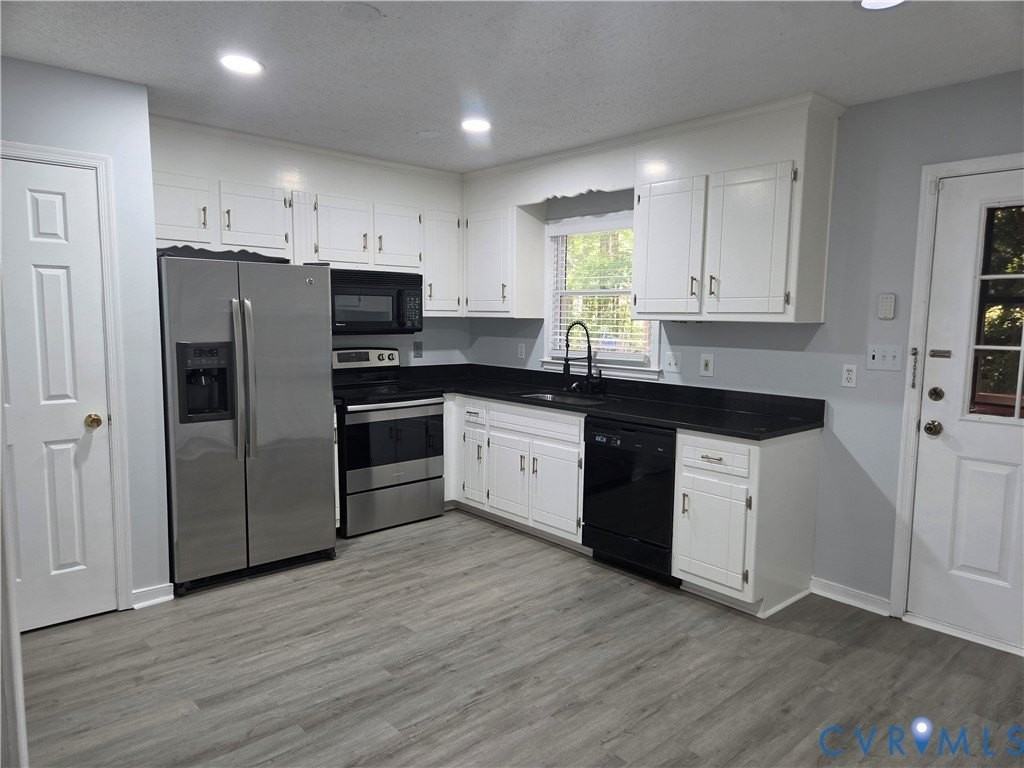 2937 Forest Hills Rd - Photo 7 of 16