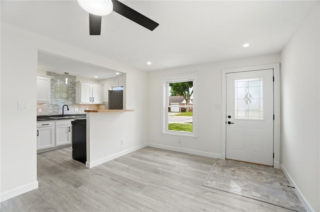 3924 Fulton Ave - Photo 2 of 28