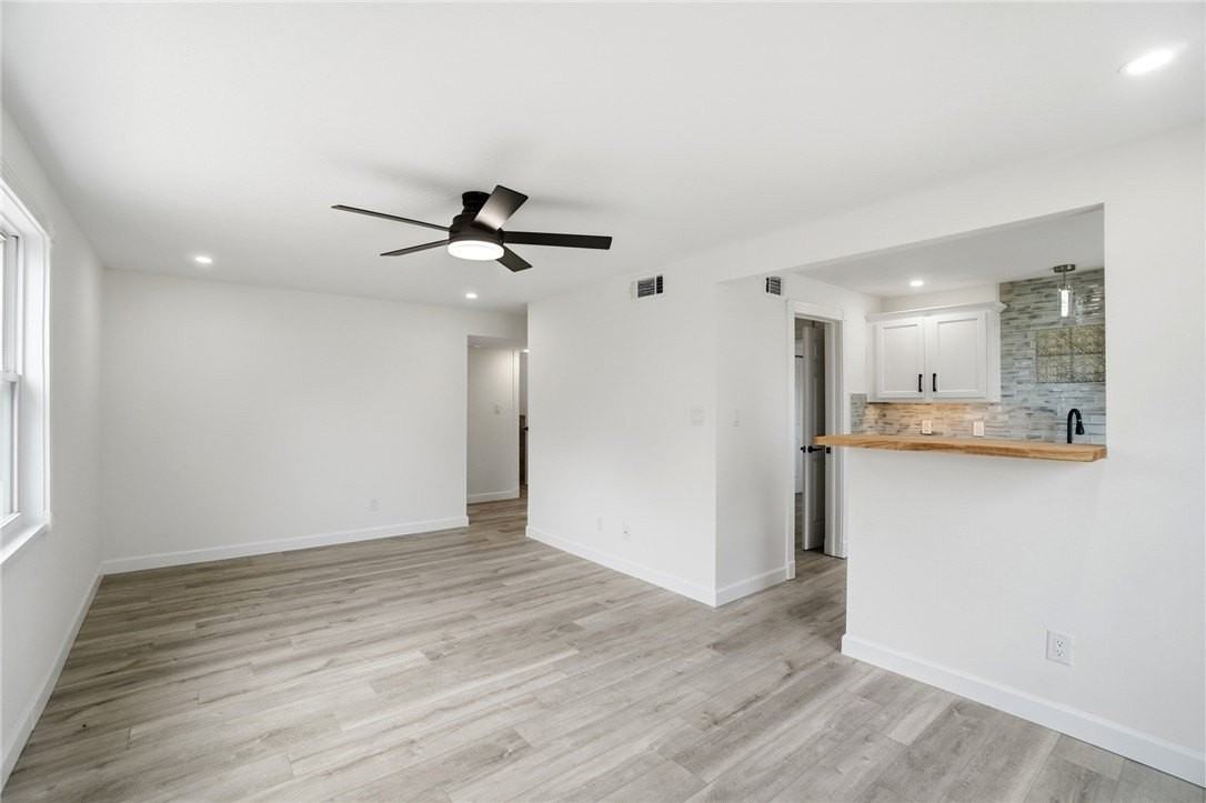 3924 Fulton Ave - Photo 3 of 28