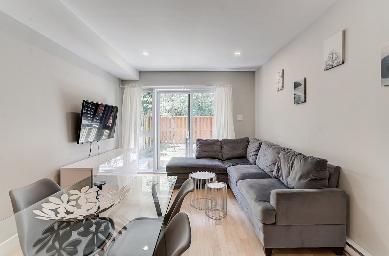 4268 Rue De Brébeuf 102 - Photo 5 of 18