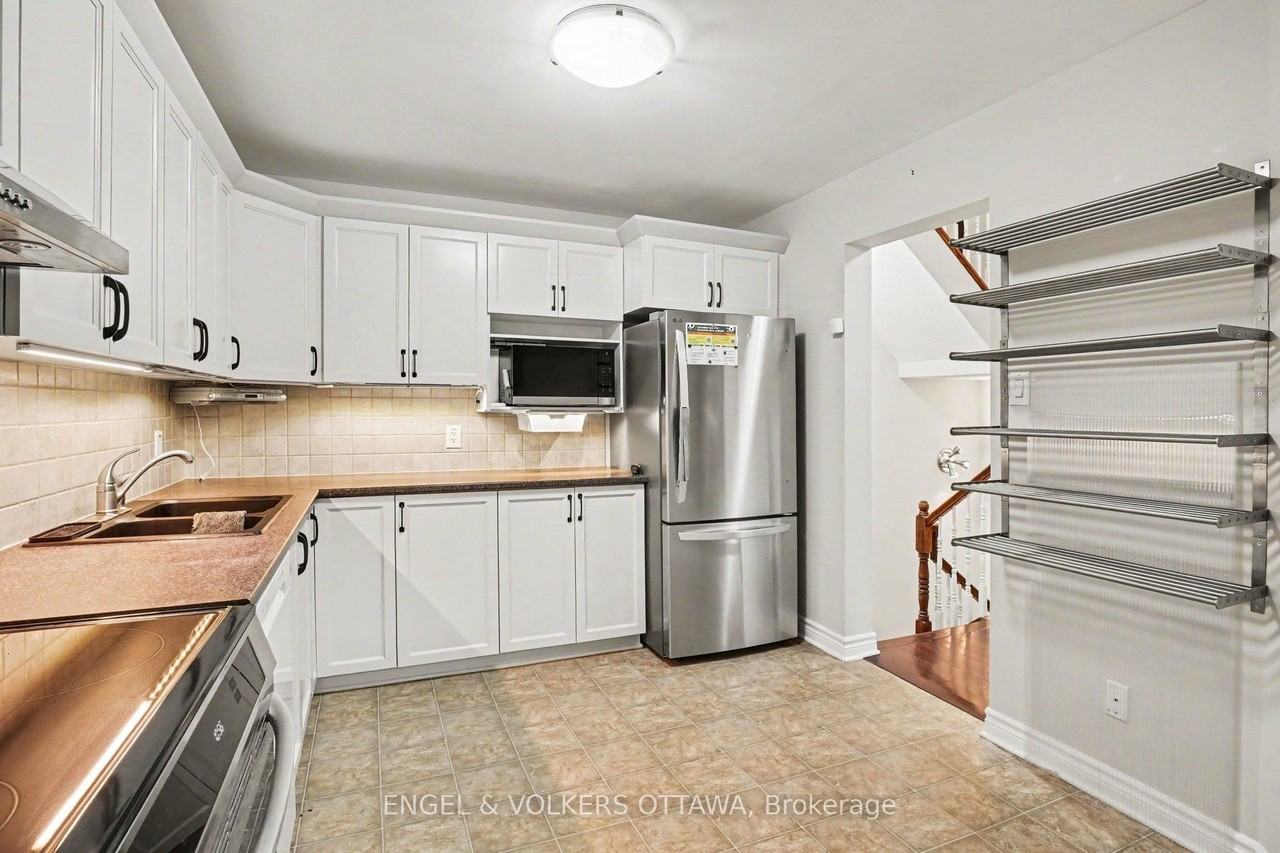 340 Forestbrook St - Photo 7 of 17