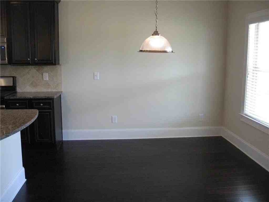5685 Banner Blvd - Photo 7 of 25